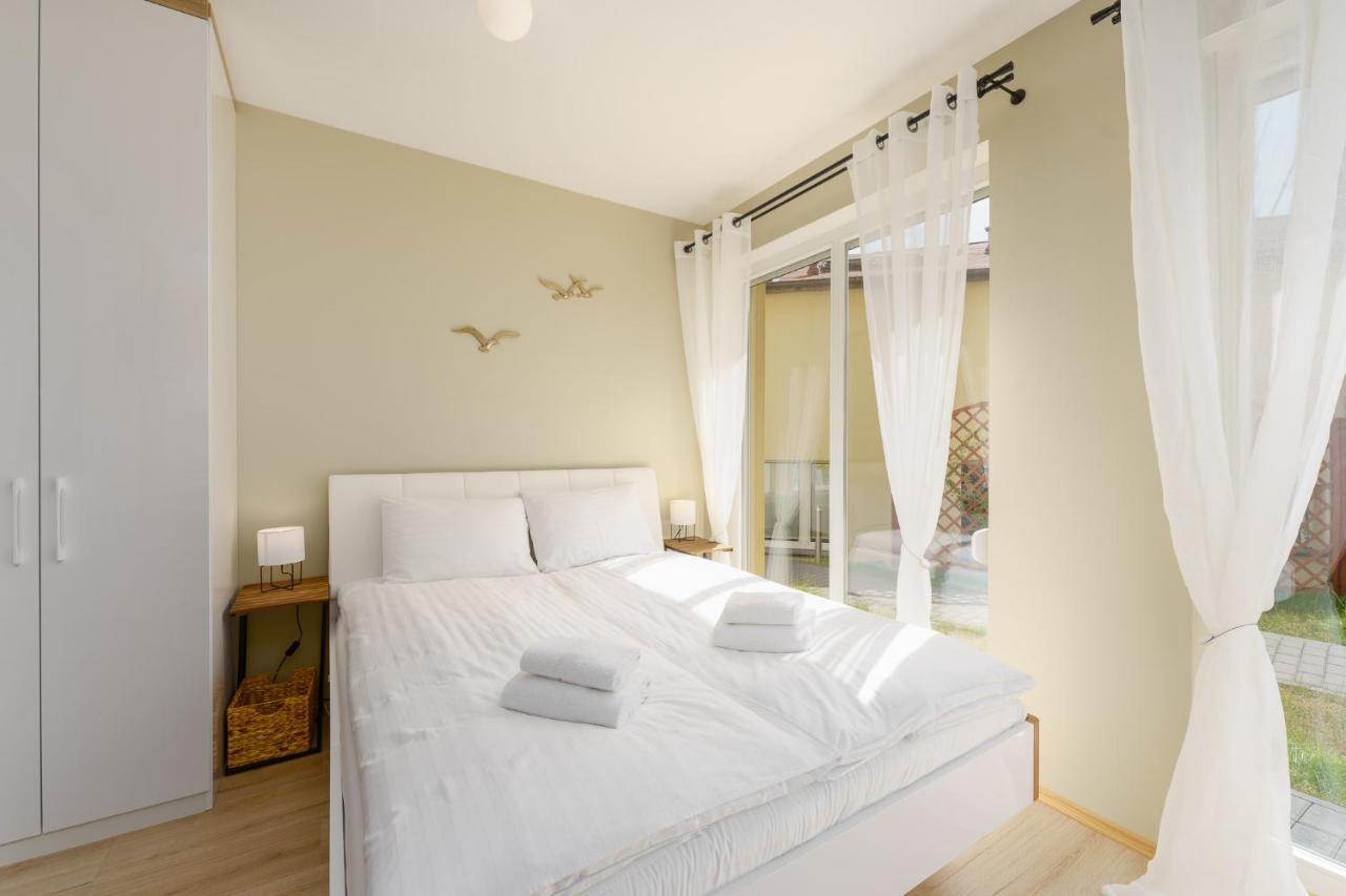 Zdrojowa 5a By Renters Apartment *